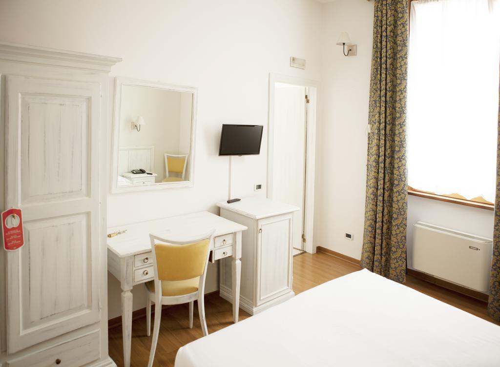 Hotel Sebino Sarnico Exteriér fotografie